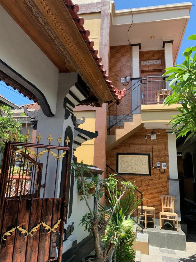 Tirtasuci House Hotel Kuta  Exterior photo