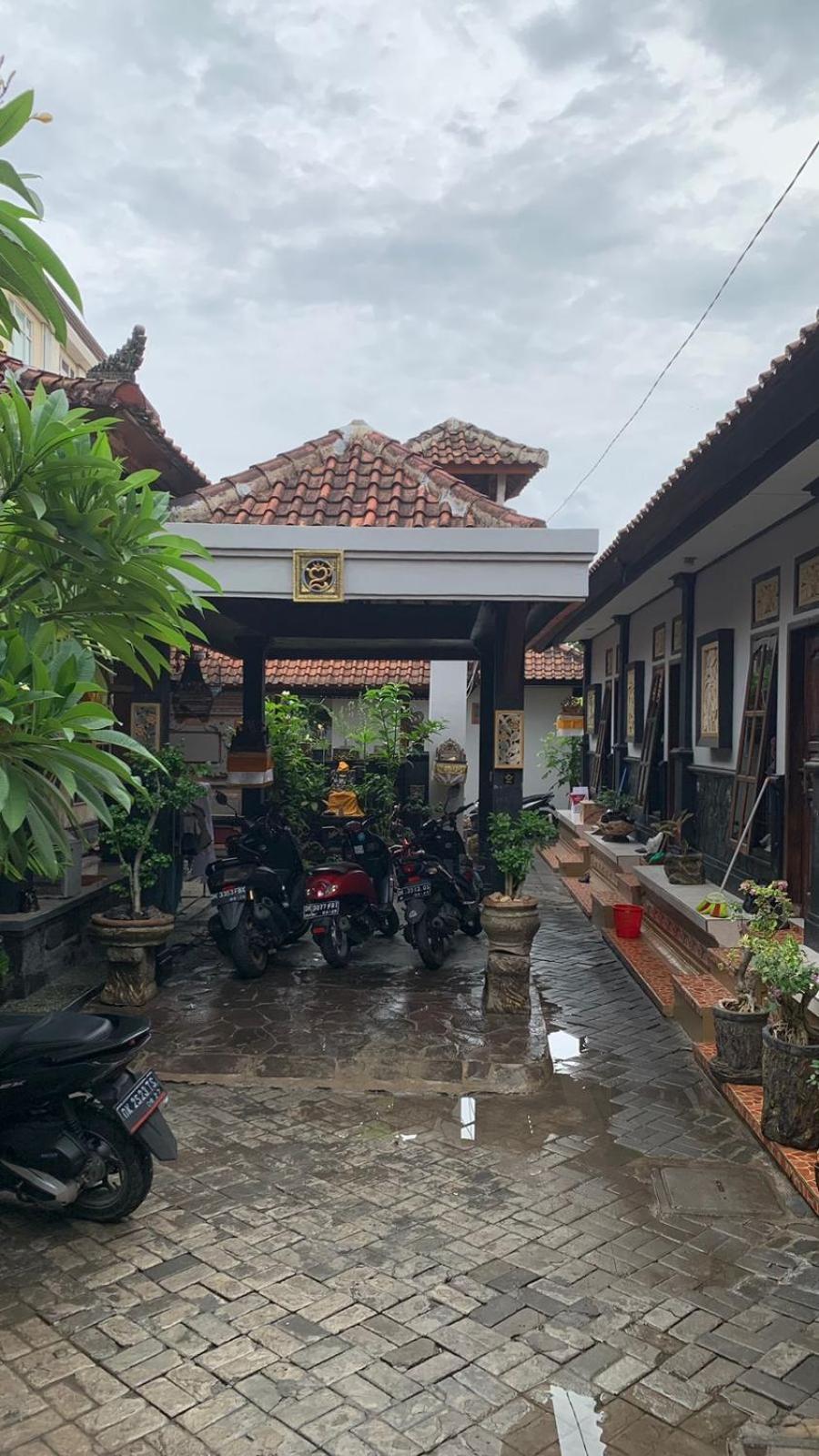 Tirtasuci House Hotel Kuta  Exterior photo
